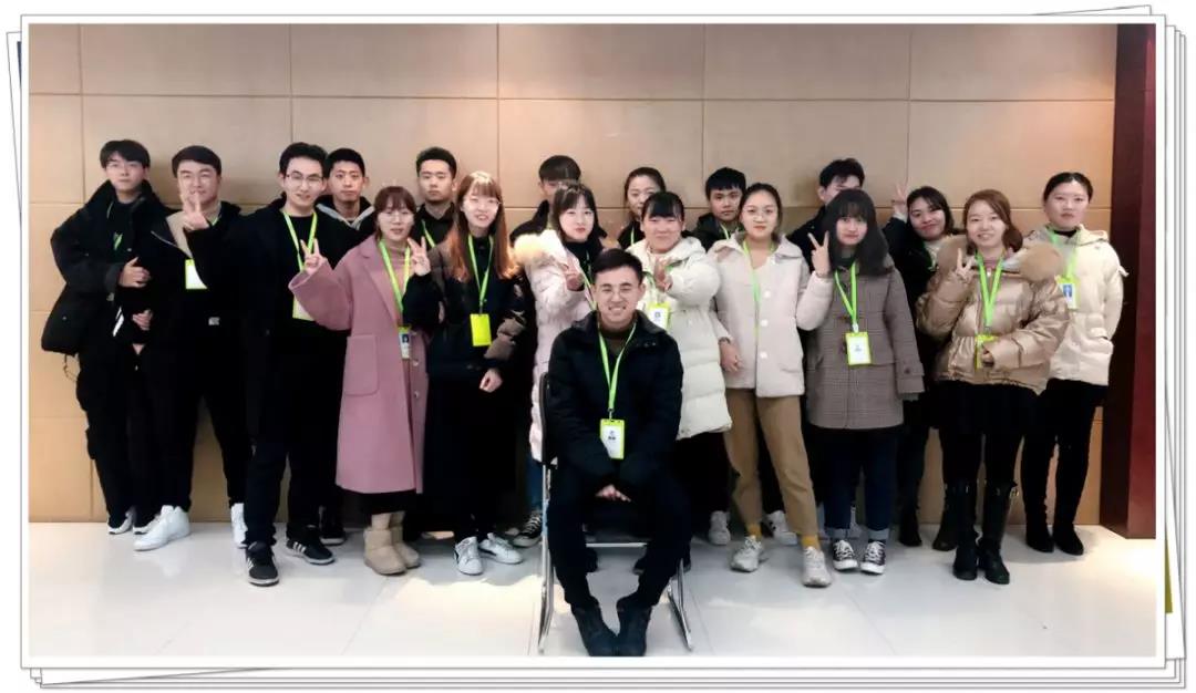 共業(yè)電(diàn)商2.jpg 共業(yè)電(diàn)商2.jpg